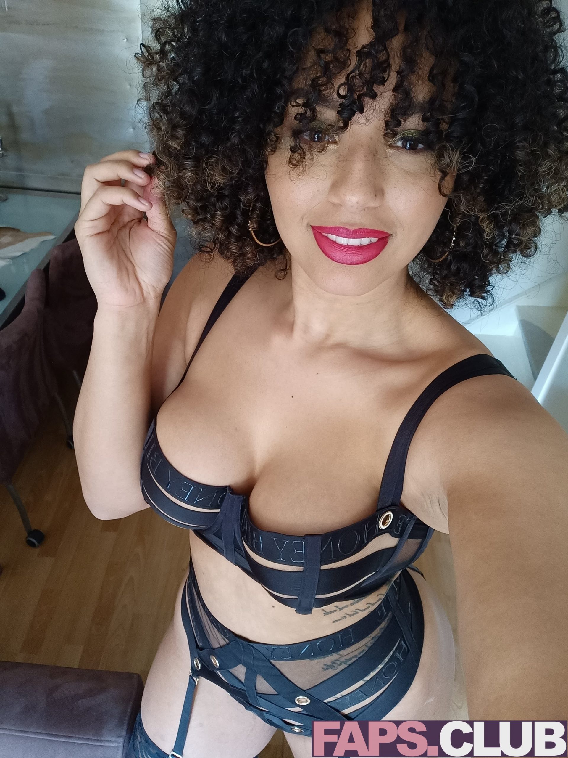 mrs_sophie667 OnlyFans Leaks (25 Photos)